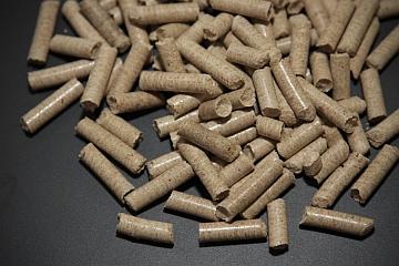 light straw pellets - natural material biomass